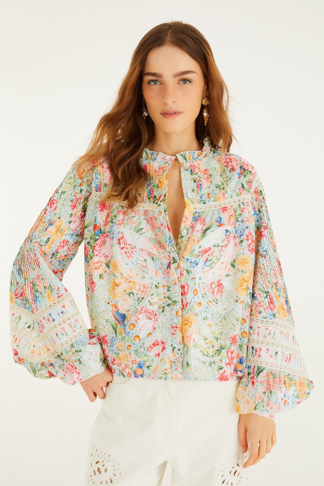 RENDEIRA MULTICOLOR CUTWORK LONG SLEEVE BLOUSE