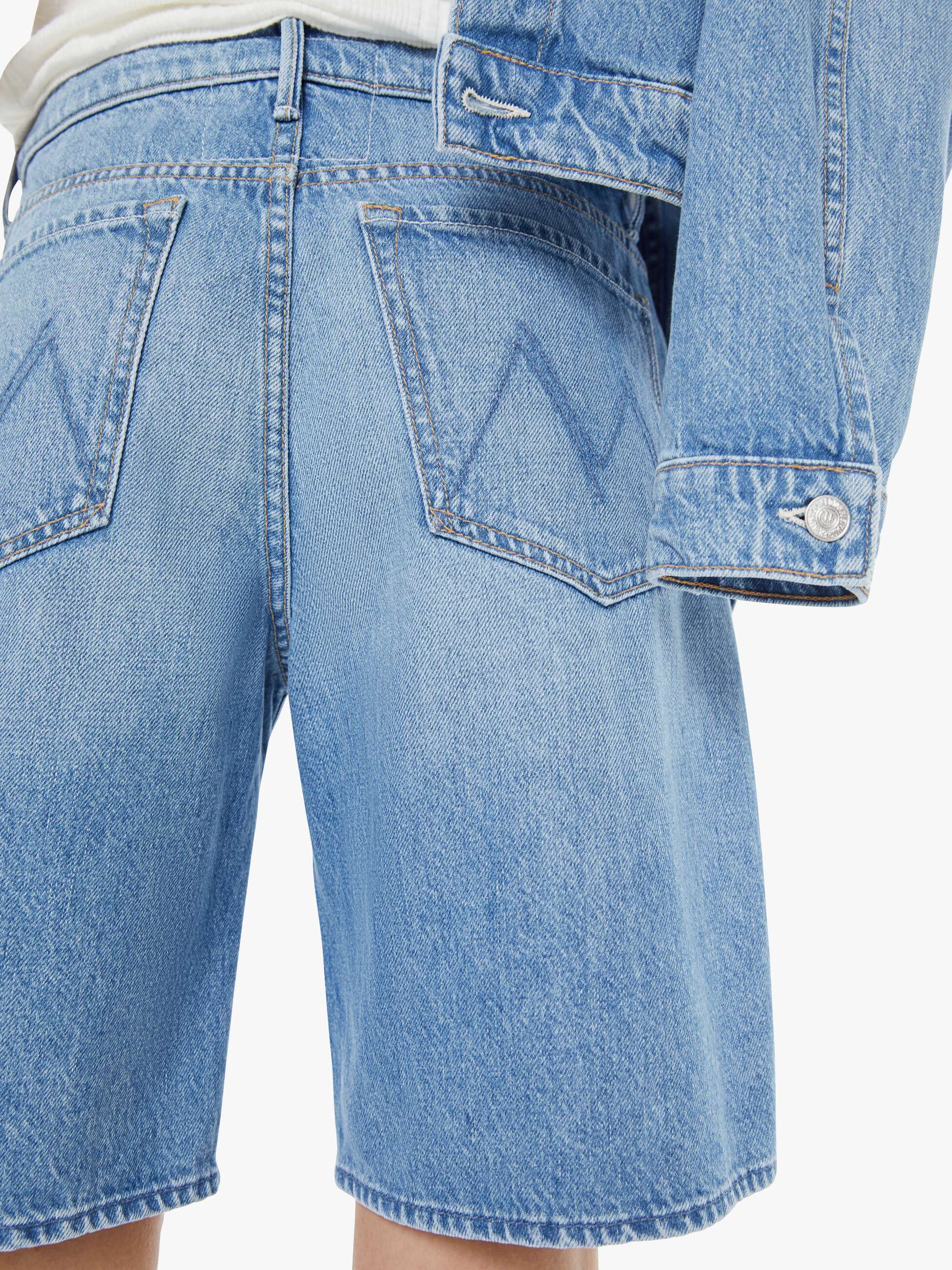 THE UNDERCOVER BERMUDA SHORT