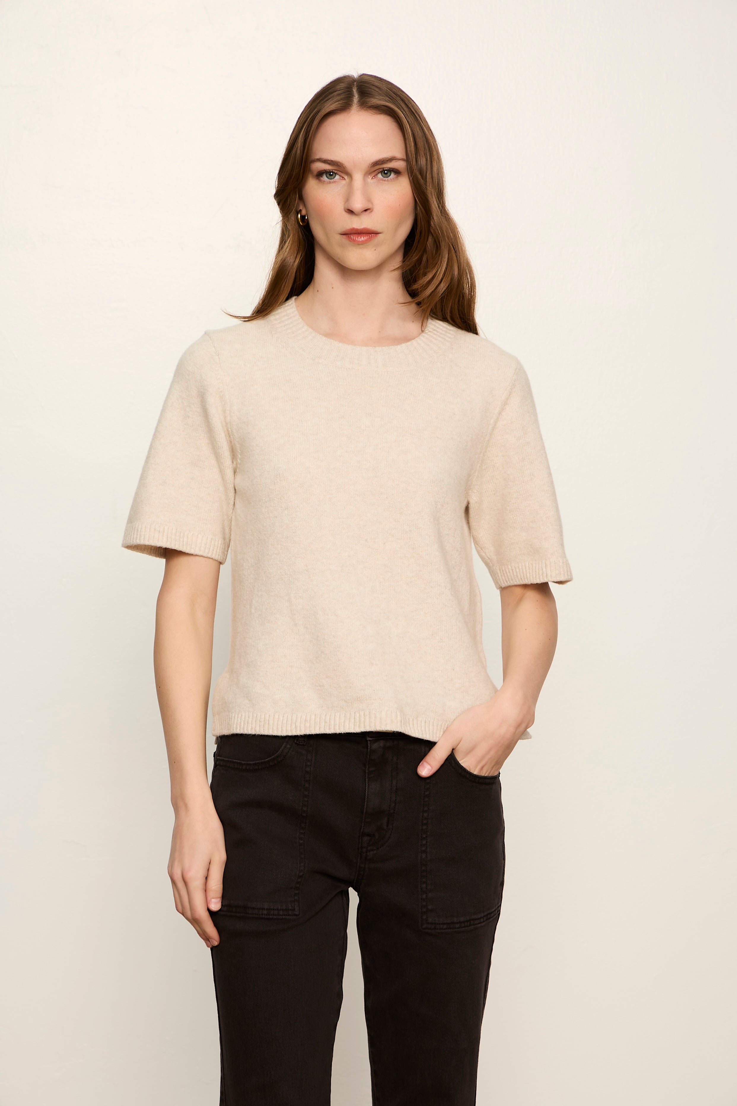 PERFECT SWEATER TEE