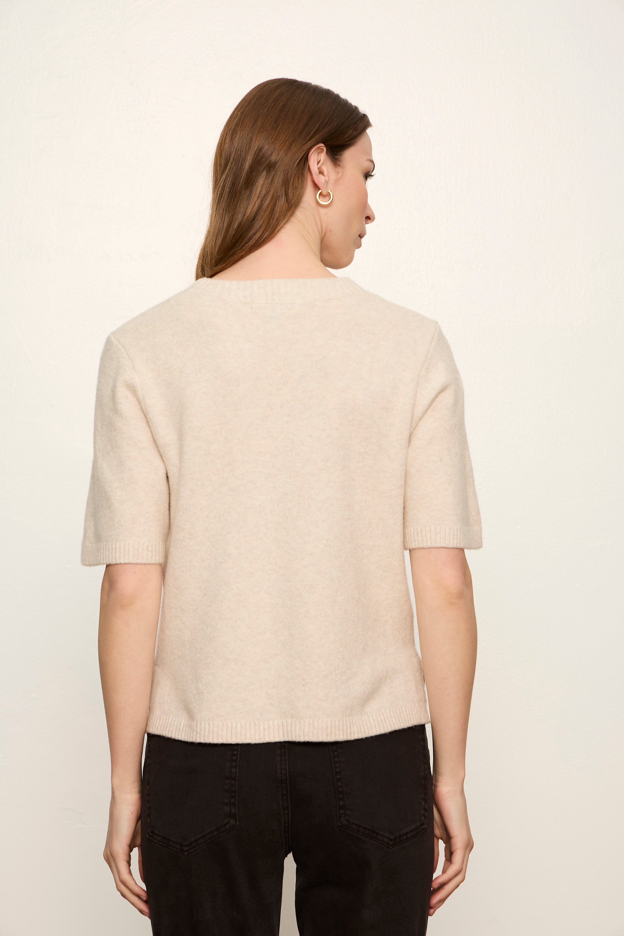 PERFECT SWEATER TEE