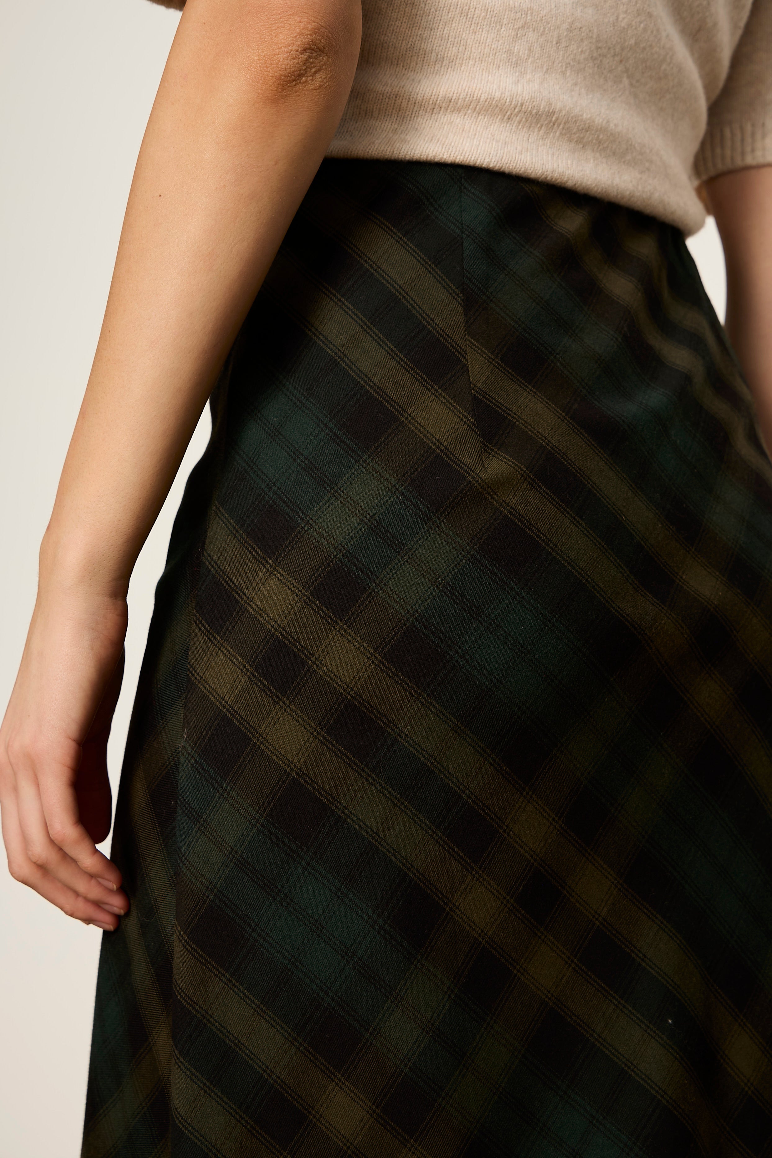 FAVORITE PLAID SLIP SKIRT